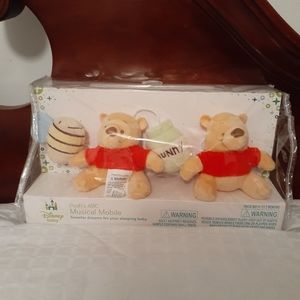 Disney Baby Winnie the Pooh Mobile NEW